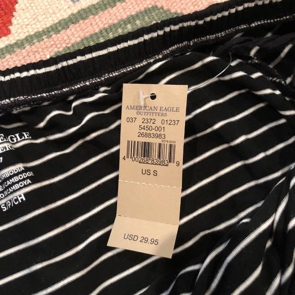 Black and white stripe off the shoulder top - Picture 3 of 4